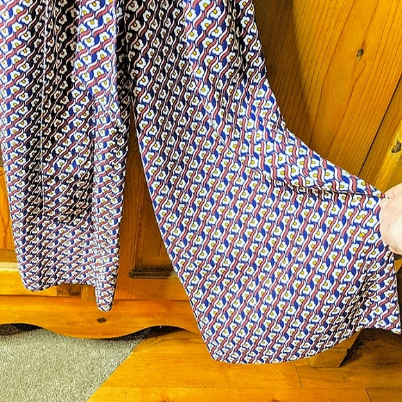 BODEN Floral Geometric Belted Jumper - Picture 6 of 16